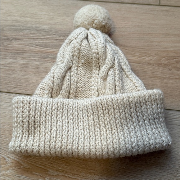 blue sky alpacas Accessories - Donated - Cozy Cream Knit 100% Alpaca Pom-Pom Hat